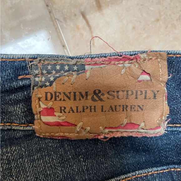 Ralph Lauren Demin and Supple straight jeans - Picture 2 of 6